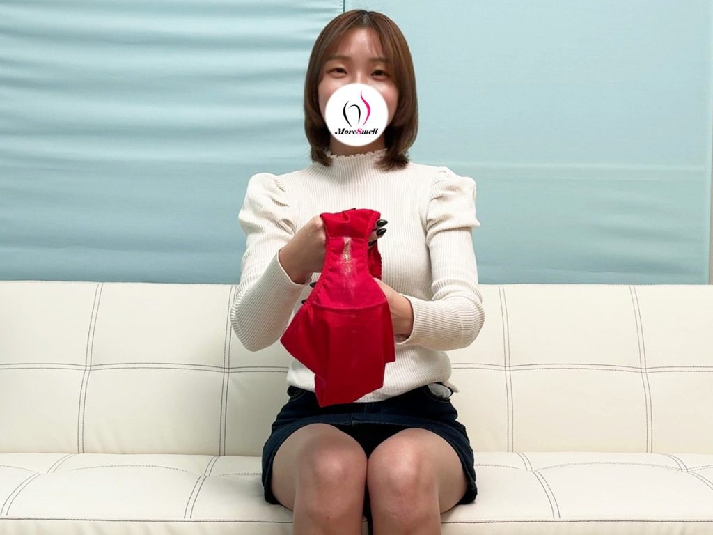 【ポッチあり】ギリギリ過ぎる生脱ぎ！買取下着を4点紹介♪ - 画像5