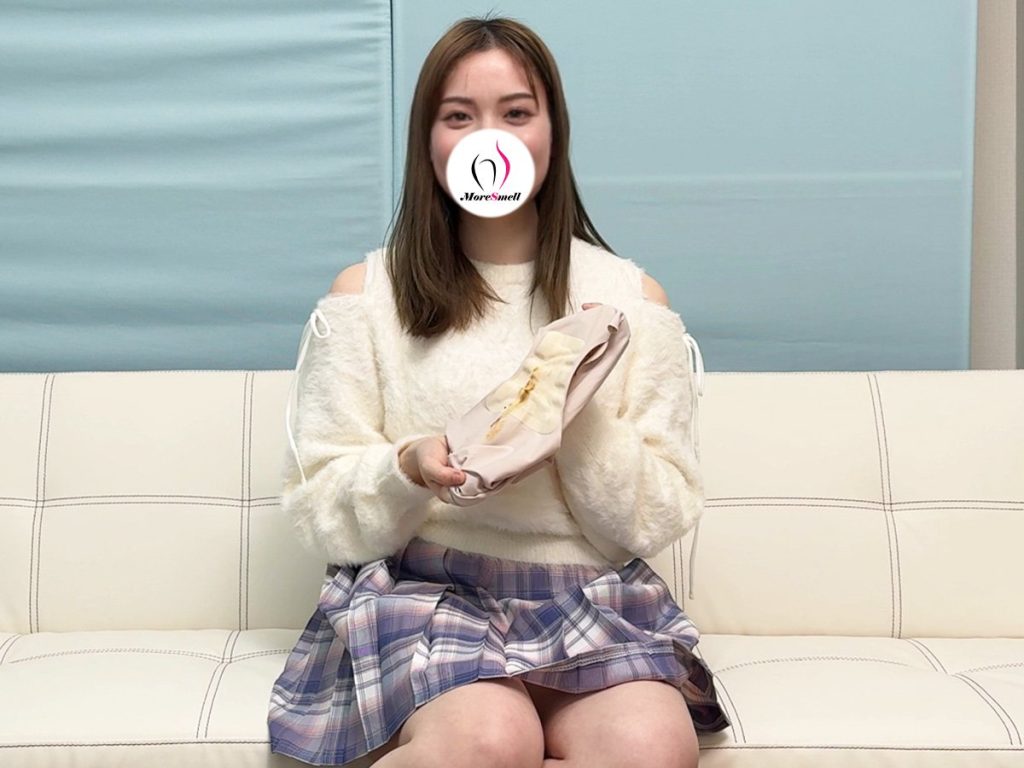 【羞恥爆発】西洋系ハーフ美女がもじもじ全裸を公開！ - 画像9